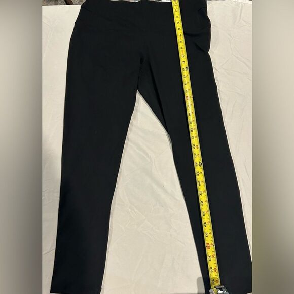 NWT Women’s 2XL black leggings - Picture 2 of 3